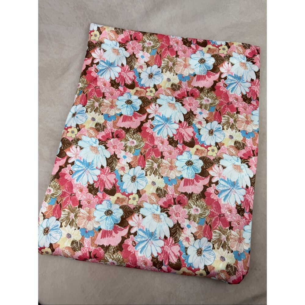Vintage 1970s Polyester Knit Fabric 60x120” Mod MCM Groovy Flower Power